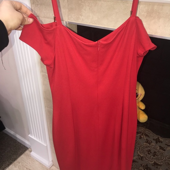 Dress - Picture 2 of 4